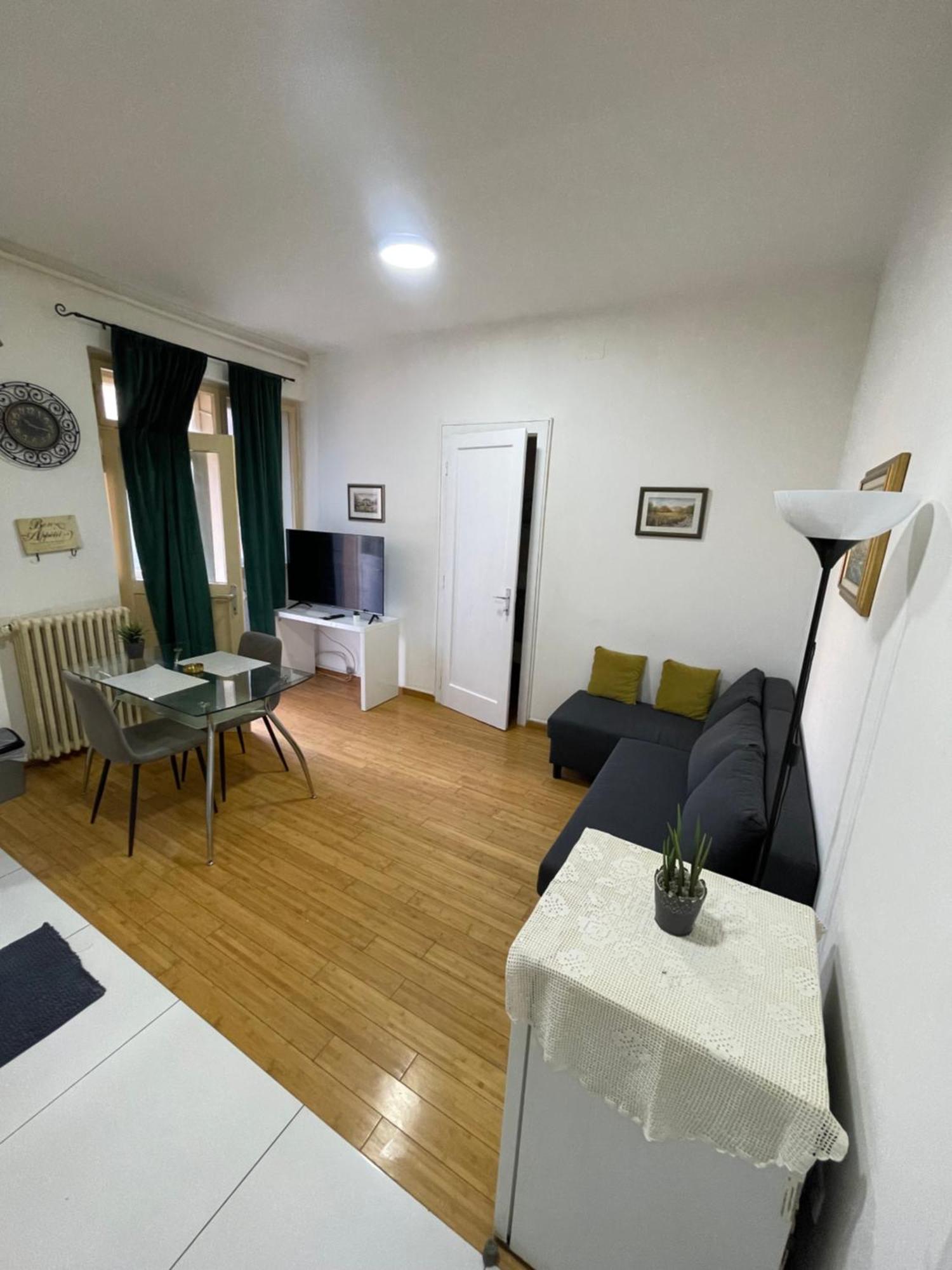 Apartman Centar 5 Загреб Екстериор снимка